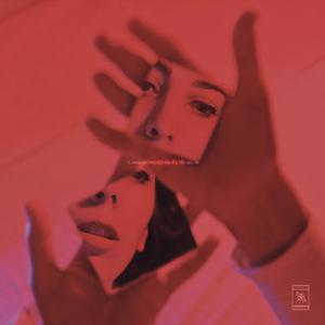 操大奶美女国产
